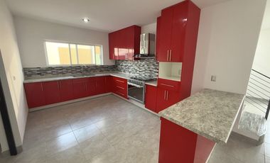 NORTE EN DELATERRA EN ESQUINA SIN VECINOS EN FRENTE