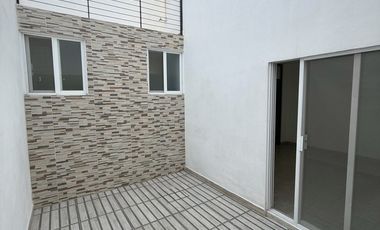 NORTE EN DELATERRA EN ESQUINA SIN VECINOS EN FRENTE