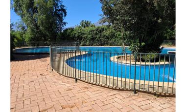 Se vende terreno en condominio el Belloto Rangue