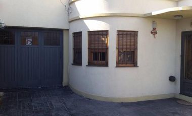 Casa Ideal 2 Familias Con Gge, Parque Y Piscina