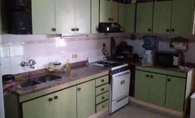 Casa Ideal 2 Familias Con Gge, Parque Y Piscina