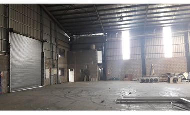 Extraordinario galpón en Parque Logístico Medina de León. Ruta 88 km 5,5