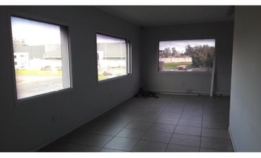 Extraordinario galpón en Parque Logístico Medina de León. Ruta 88 km 5,5