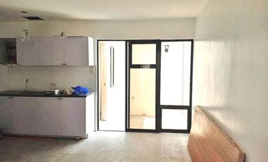 3BR HOUSE AND LOT (TOWNHOUSE TYPE) NEAR SIENNA COLLEGE TAYTAY - WALTERMART TAYTAY - TIKLING - VALLEY GOLF - ORTIGAS AVE. EXTENSION