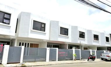 3BR HOUSE AND LOT (TOWNHOUSE TYPE) NEAR SIENNA COLLEGE TAYTAY - WALTERMART TAYTAY - TIKLING - VALLEY GOLF - ORTIGAS AVE. EXTENSION