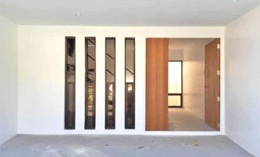 3BR HOUSE AND LOT (TOWNHOUSE TYPE) NEAR SIENNA COLLEGE TAYTAY - WALTERMART TAYTAY - TIKLING - VALLEY GOLF - ORTIGAS AVE. EXTENSION