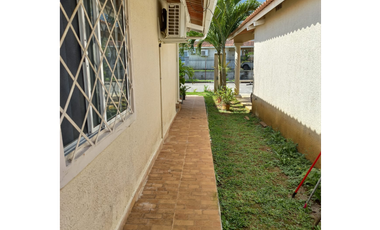 Se Vende/Alquila Casa en La Chorrera, Verde Real