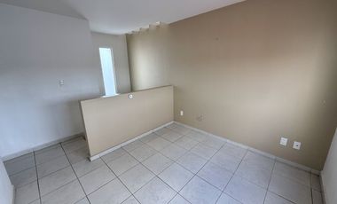 NORTE EN ALCAZAR MAGNIFICA CASA CON TERRENO EXCEDENTE