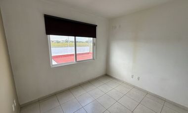 NORTE EN ALCAZAR MAGNIFICA CASA CON TERRENO EXCEDENTE