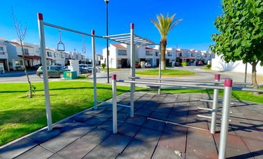 NORTE EN ALCAZAR MAGNIFICA CASA CON TERRENO EXCEDENTE