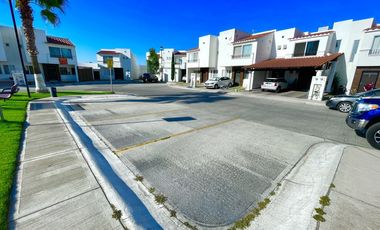 NORTE EN ALCAZAR MAGNIFICA CASA CON TERRENO EXCEDENTE