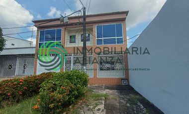 casa en arriendo en cincuentenario. Cod A12948