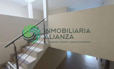 casa en arriendo en cincuentenario. Cod A12948