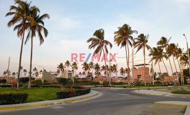 🌟 ¡OPORTUNIDAD ÚNICA PARA CONSTRUIR LA CASA DE TUS SUEÑOS! 🌟

🏡 Terreno Urbano en Venta 

📍 Ubicación: Calle Los Melones MZ C15 LOTE 18 URB LAS PA