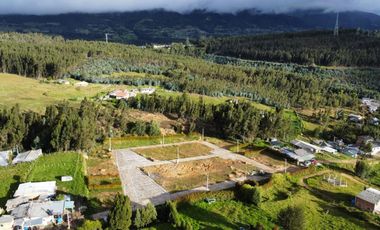 casa en venta en vereda cacicazgo. Cod V4891