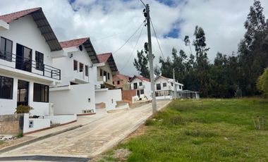 casa en venta en vereda cacicazgo. Cod V4891