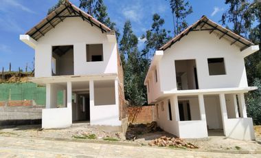 casa en venta en vereda cacicazgo. Cod V4891