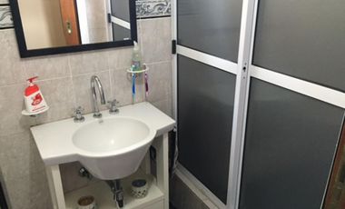 CASA EN VENTA PARA 3 FAMILIAS