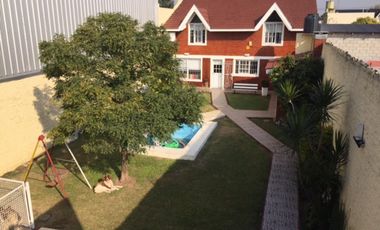 CASA EN VENTA PARA 3 FAMILIAS