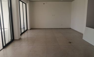 Casa con alberca, En Fraccionamiento Burgos Bugambilias, Cuernavaca