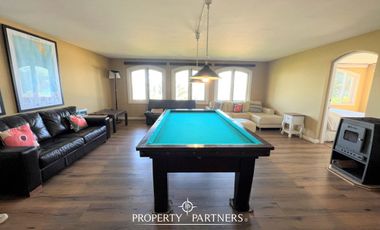 Casa con espectacular vista al mar