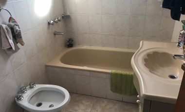 Excelente depto 3 ambientes al frente