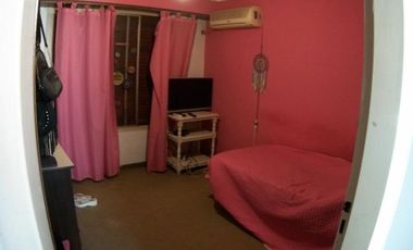 CHALET EN ESQUINA LOMAS OESTE