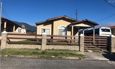 Casa Amoblada en Altos Boquete | Venta B/.142,250.00