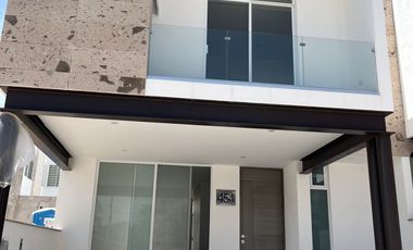 CASA EN RENTA EN COTO AL NORTE AGUASCALIENTES
