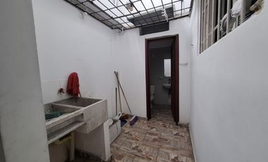 comercial (casa para comercio) en arriendo en colsag. Cod A5560