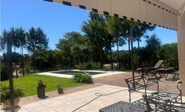 COSTA ESMERALDA  - RESIDENCIAL I 560  - ALQUILER