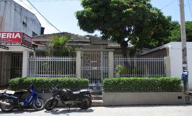 casa-local en arriendo/venta en centro. Cod A12994