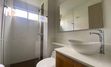 SE ARRIENDA APARTAMENTO EN SABANETA