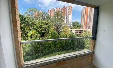 SE ARRIENDA APARTAMENTO EN SABANETA