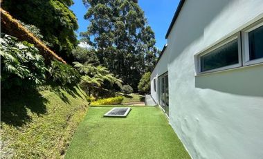 Casa con Piscina para Renta en la Vía San Antonio La Ceja