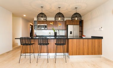 Hermoso PH de 2 rec. en AWA Playacar / Beautiful 2 bedroom PH in AWA Playacar