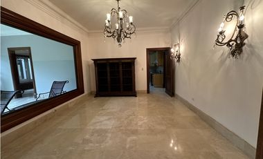 Costa de las Perlas con piscina