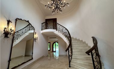 Costa de las Perlas con piscina