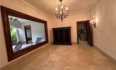 Costa de las Perlas con piscina