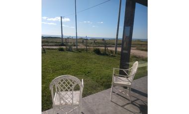 CASA PARA 6 PERSONAS FRENTE AL MAR EN ALQUILER TEMPORARIO