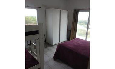 CASA PARA 6 PERSONAS FRENTE AL MAR EN ALQUILER TEMPORARIO