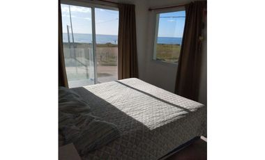 CASA PARA 6 PERSONAS FRENTE AL MAR EN ALQUILER TEMPORARIO