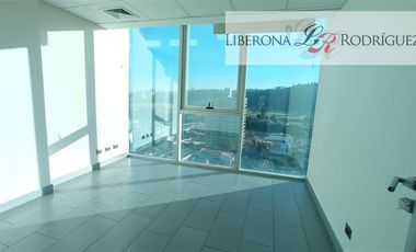 Oficina en Venta en Amplia Oficina en Edificio Contemporáneo