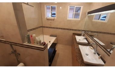 VENDO CASA DE ESQUINA EN COSTA SUR PH VILLA VALENCIA (6)