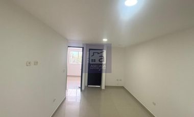 COD. 4077 - SE ARRIENDA APARTAMENTO - BARRIO: FONTANA