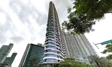 2 Bedroom Condo with 1 Parking Slot For Sale in One Rockwell East Tower, Makati City