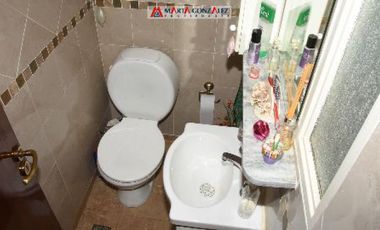 Duplex en Venta Villa Sarmiento / Moron (A120 3434)