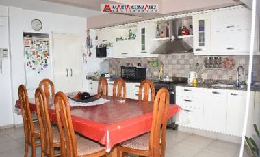 Duplex en Venta Villa Sarmiento / Moron (A120 3434)