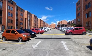 apartamento en arriendo en conjunto residencial el nogal piso 3 sin ascensor. Cod A14072