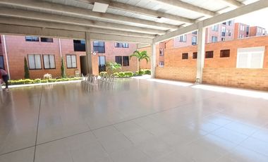apartamento en arriendo en conjunto residencial el nogal piso 3 sin ascensor. Cod A14072